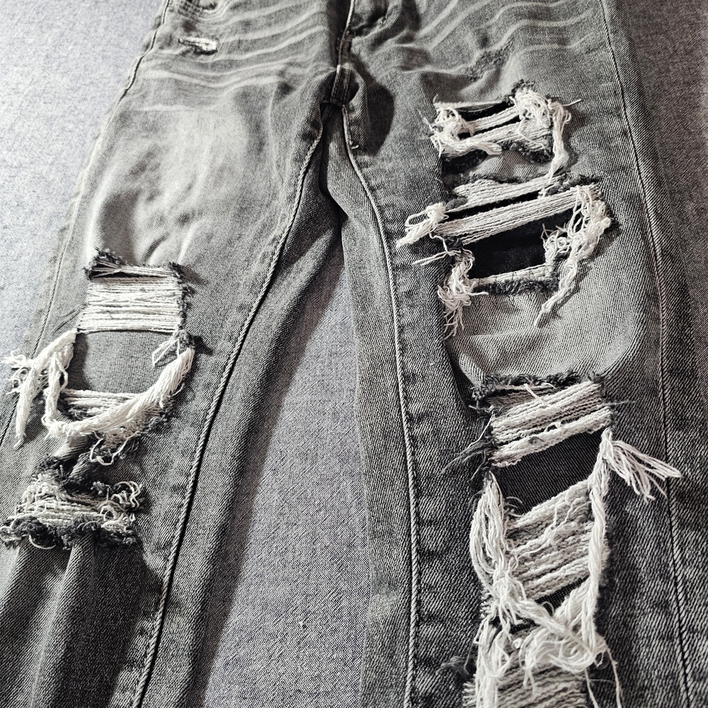 Stylish Distressed Black Skinny Jeans